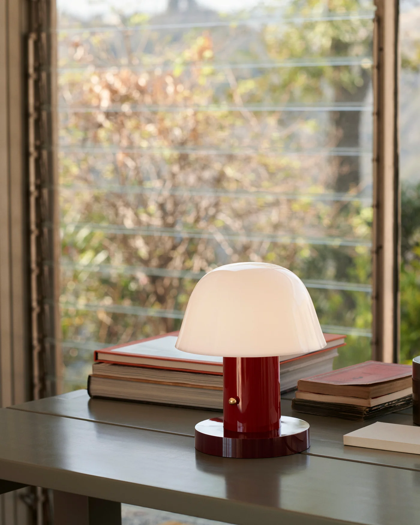 Setgo Portable Table Lamp